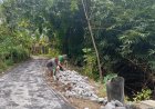 Paving Jalan Dusun Klagin Hampir Rampung, Warga Sampaikan Terima Kasih Kepada Satgas Kodim 0820 Probolinggo